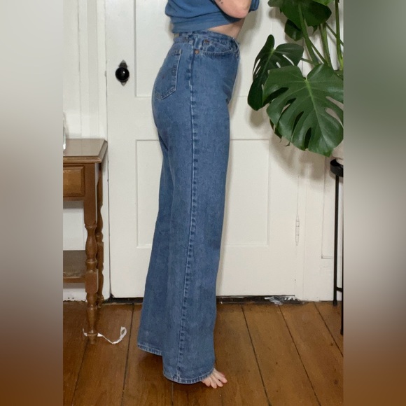 Vintage Levi’s High Rise Classic 550 Jeans Made in USA, 80s/90s Fit - Picture 3 of 15